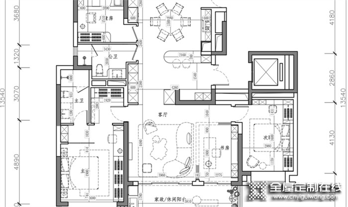 格調(diào)滿滿！瑪格全屋定制這套企業(yè)高管打造的190㎡美式輕奢三房，玄關(guān)很驚艷，客廳直接贊爆~